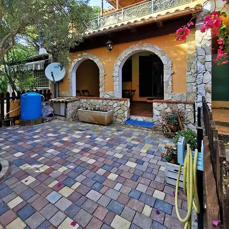 Holiday home Melissa Torre delle Stelle